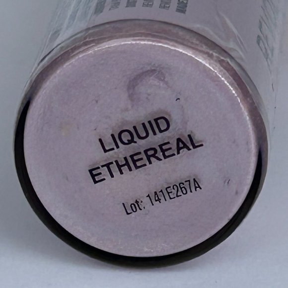 Revolution Makeup London Beauty Bundle - Picture 13 of 16